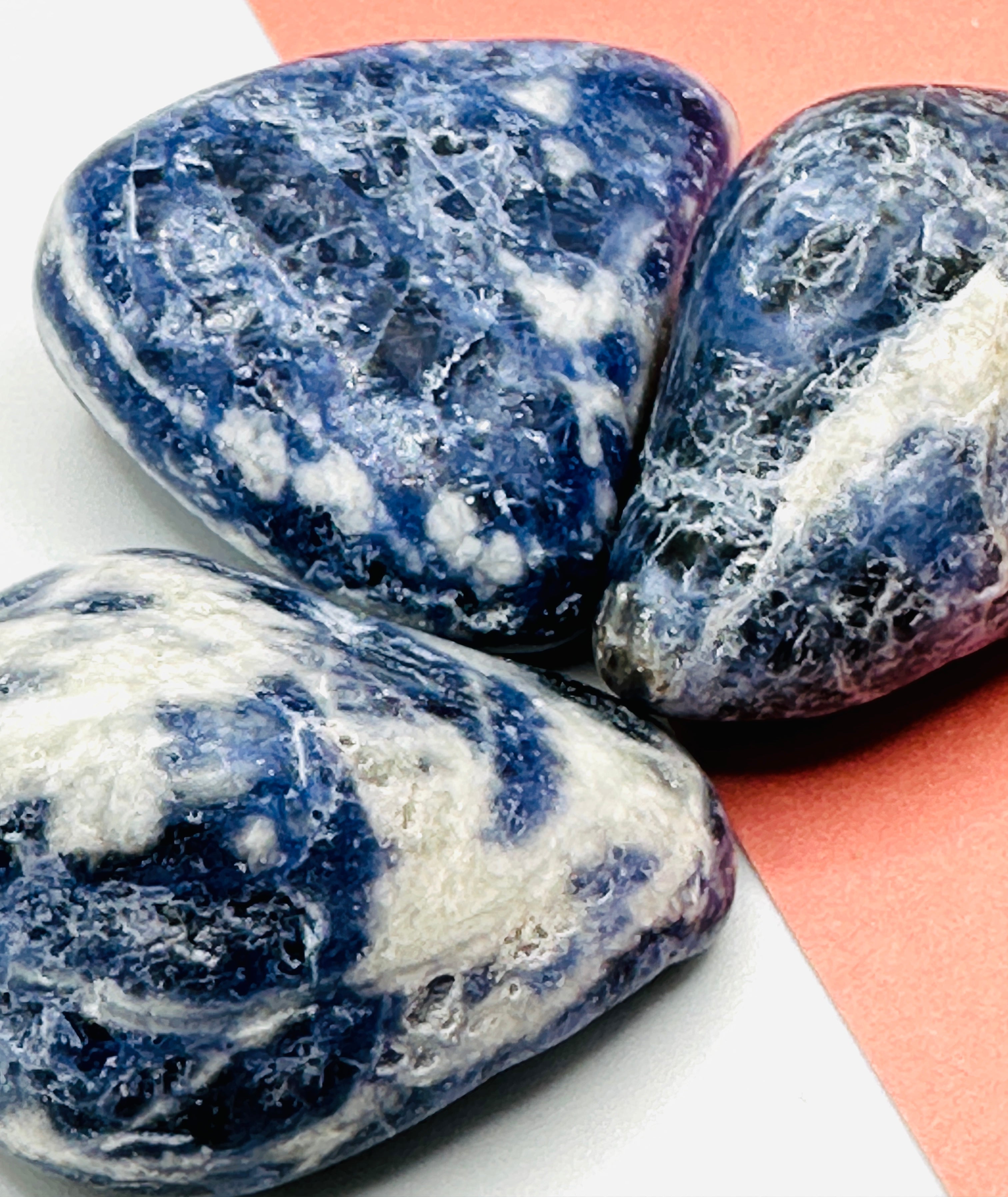 SODALITT TROMLET - "fremme kommunikasjon, intuisjon og mental klarhet"