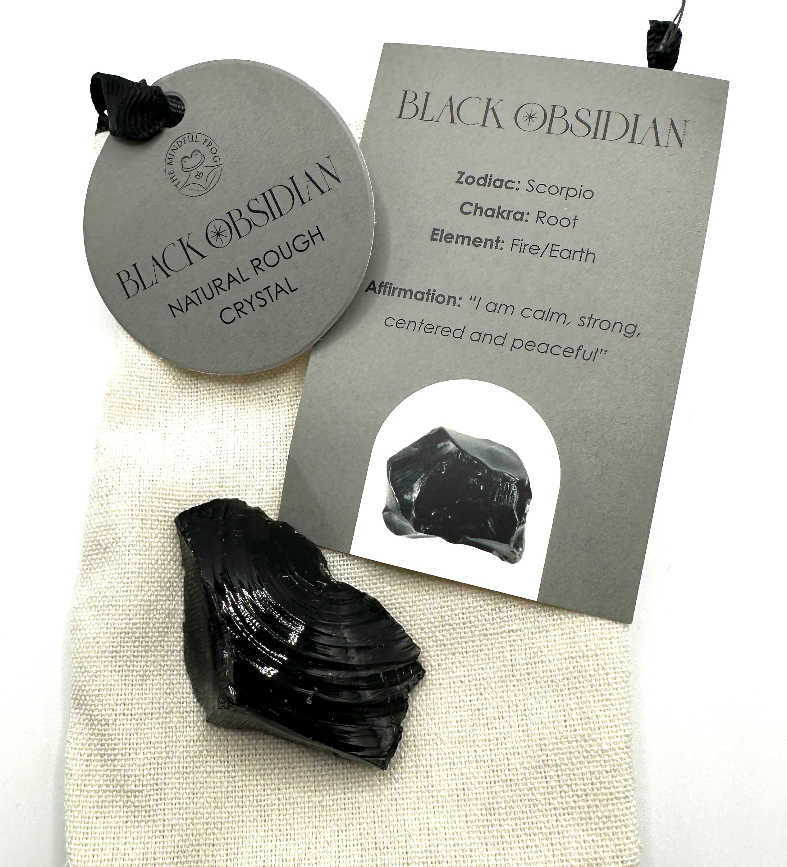 SORT OBSIDIAN - råstein - "beskytter, renser, fremmer sannhet og innsikt"