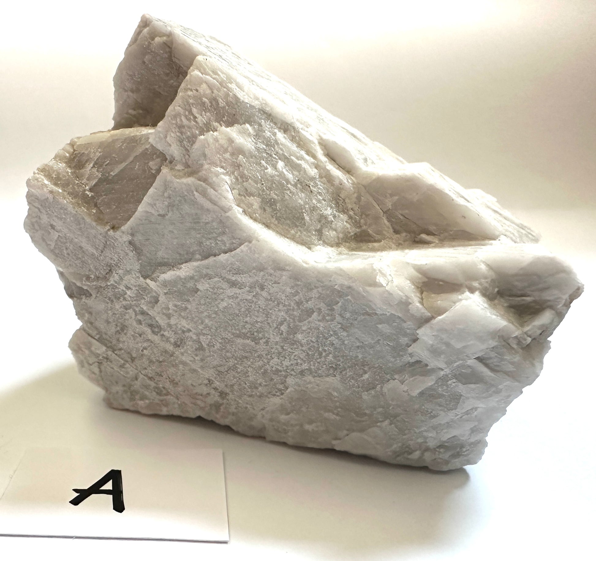 KALKSPAT RÅSTEIN 140 gr + 220 gr (fra Modum i Buskerud)