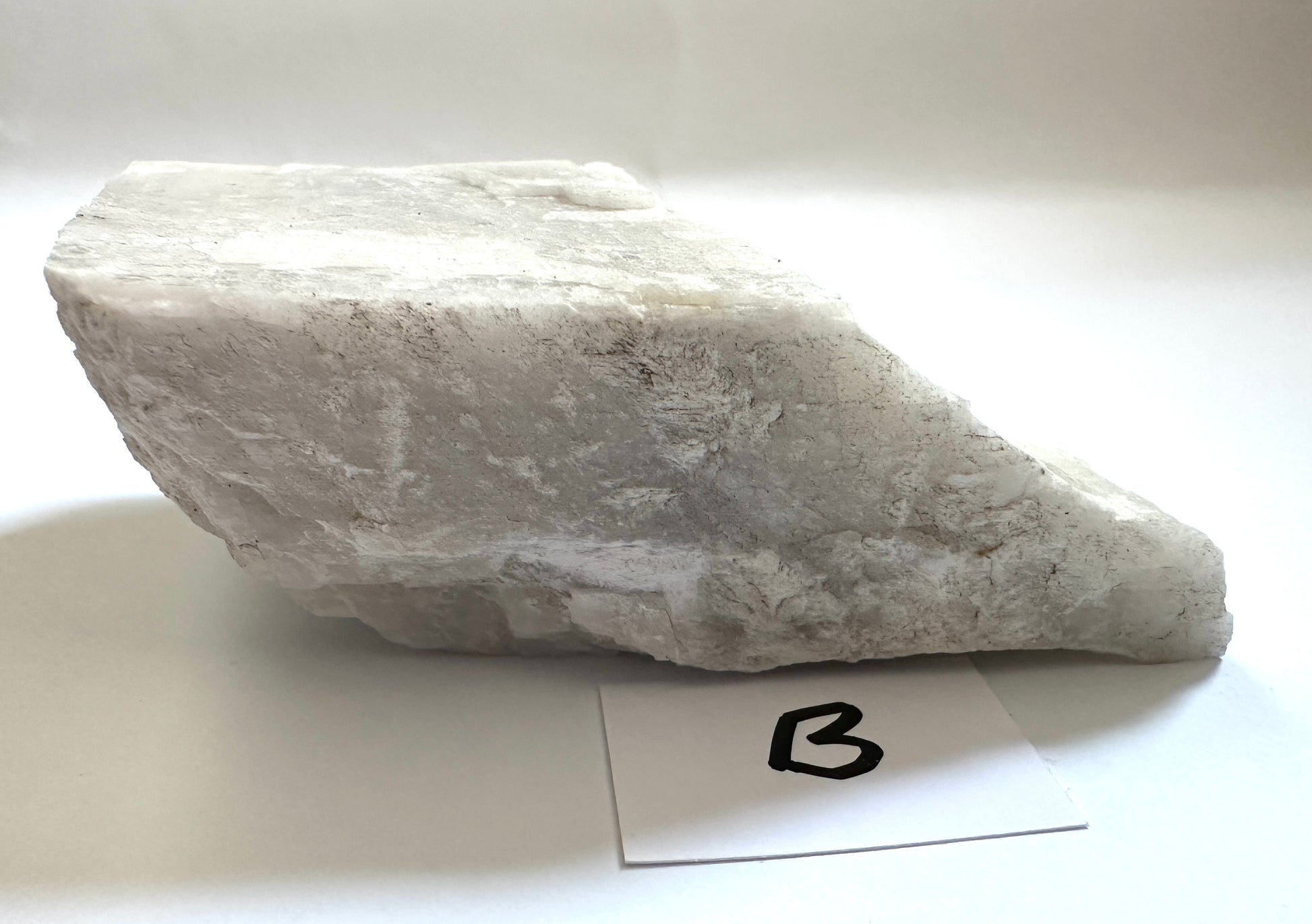 KALKSPAT RÅSTEIN 140 gr + 220 gr (fra Modum i Buskerud)